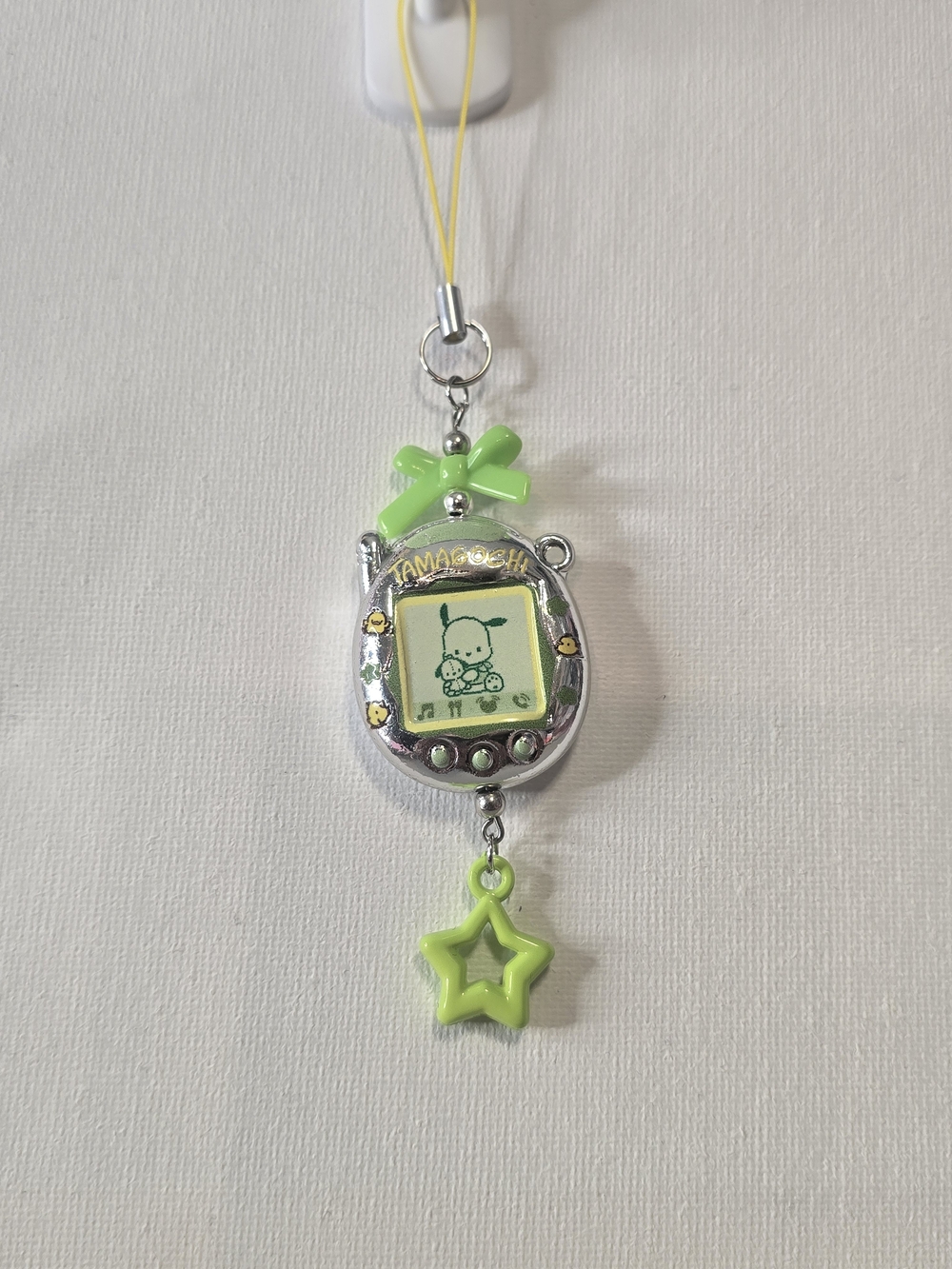 Sanrio -Style Green Tamagotchi Keychain -Accessories